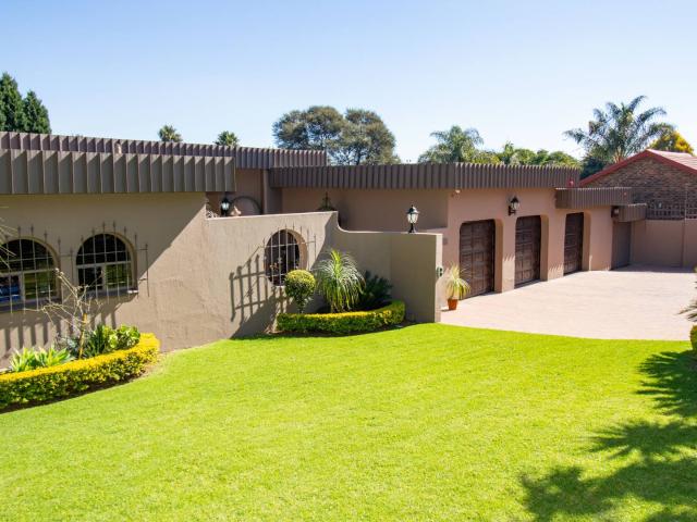 House for sale in Waterkloof, Gauteng