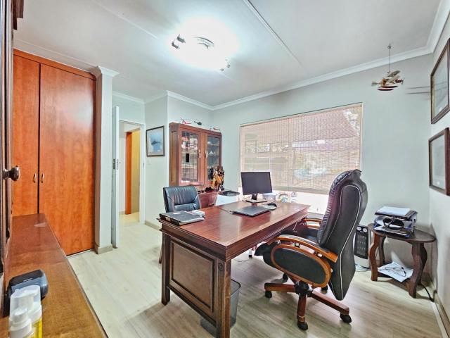House for sale in Waterkloof, Gauteng