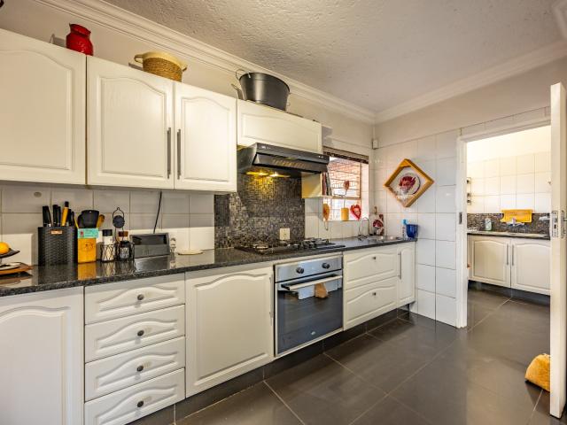 House for sale in Waterkloof, Gauteng