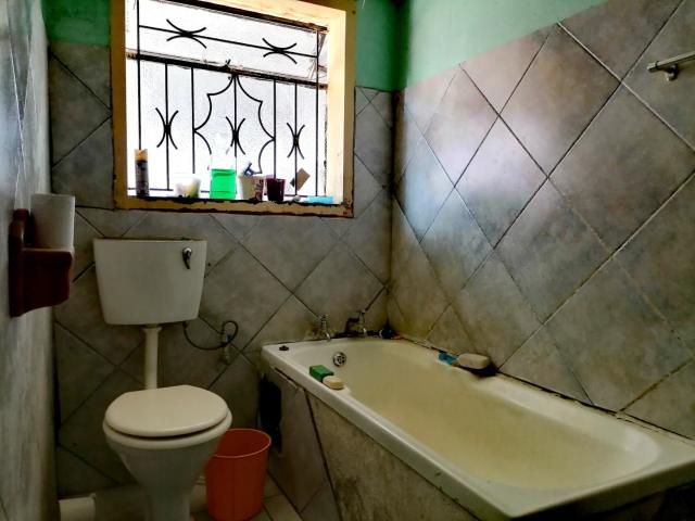 House for sale in Hartbeespoort Dam Nature Reserve, North West