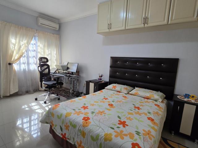 House for sale in Mt Edgecombe, Kwazulu-natal