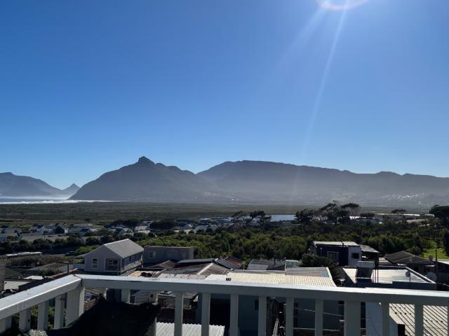 House for sale in Simons Town, Western Cape