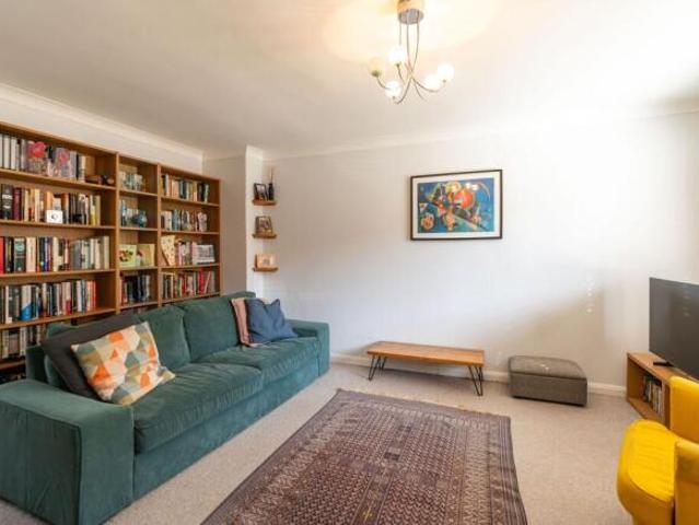 House for sale in The Slade, Oxfordshire