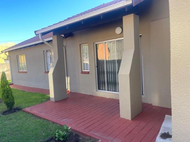 House for sale in Vosloorus, Gauteng