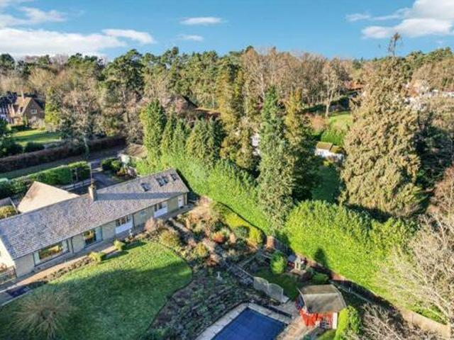 House for sale in The Slade, Oxfordshire