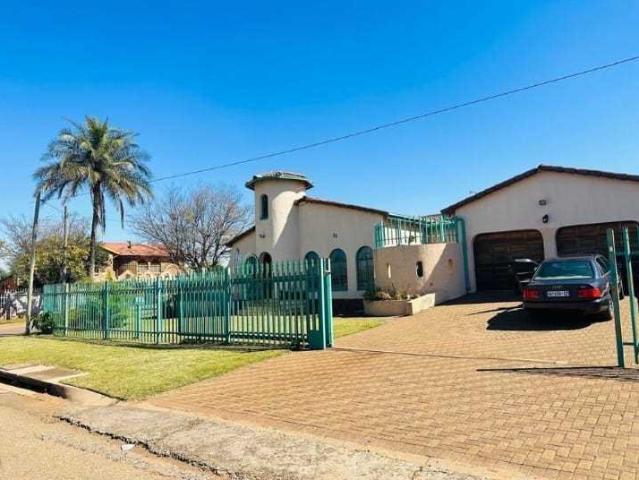 House for sale in Ekurhuleni, Gauteng