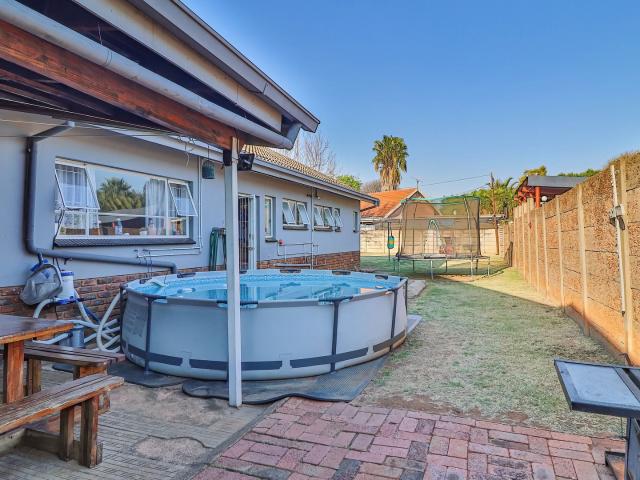 House for sale in Waterkloof, Gauteng