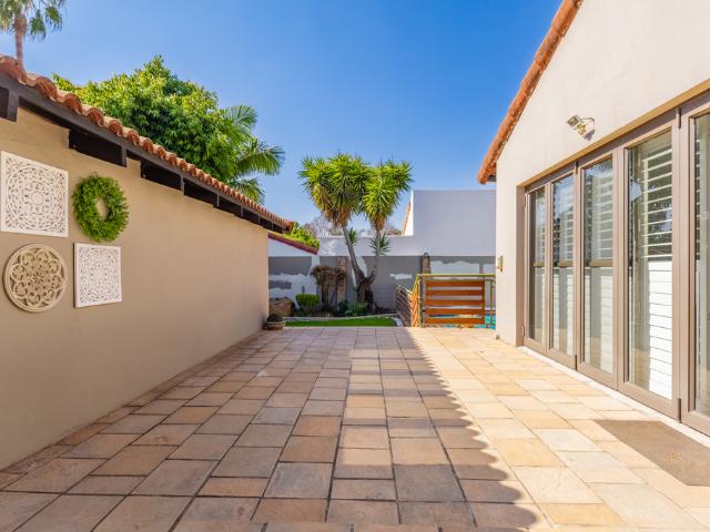 House for sale in Paulshof, Alexandra