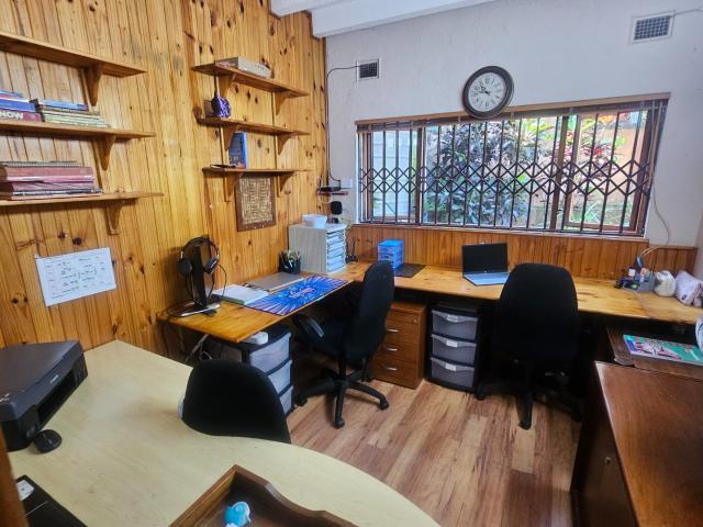 House for sale in Ugu District Municipality, Kwazulu-natal
