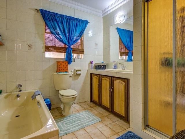 House for sale in Kempton Park, Pomona