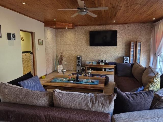 House for sale in Randhart, Ekurhuleni