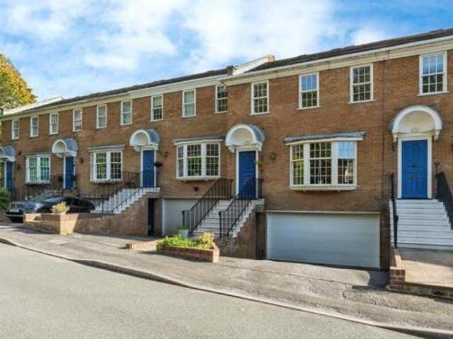 House for sale in Red Hill, Surrey