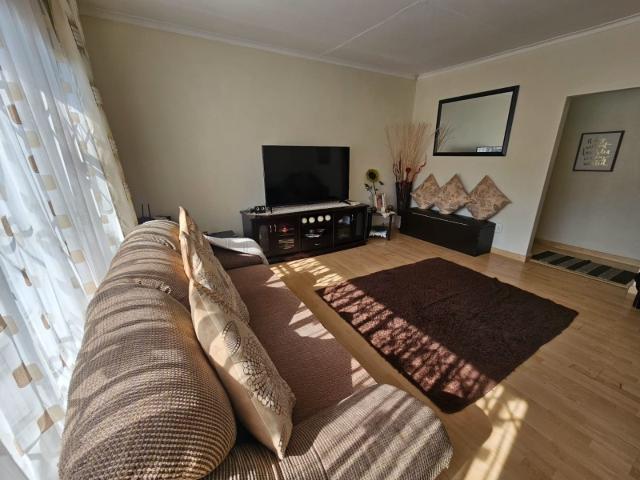 House for sale in Vosloorus, Gauteng