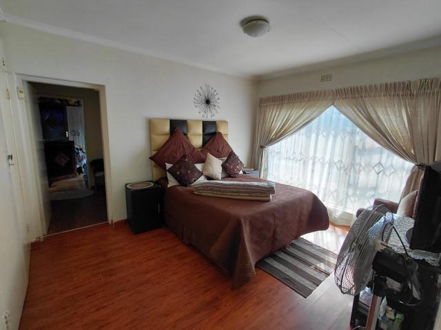 House for sale in Vosloorus, Gauteng