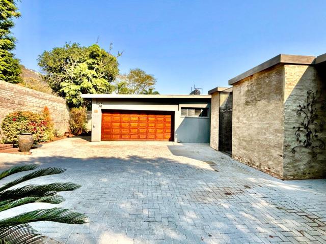 House for sale in Waterkloof, Gauteng