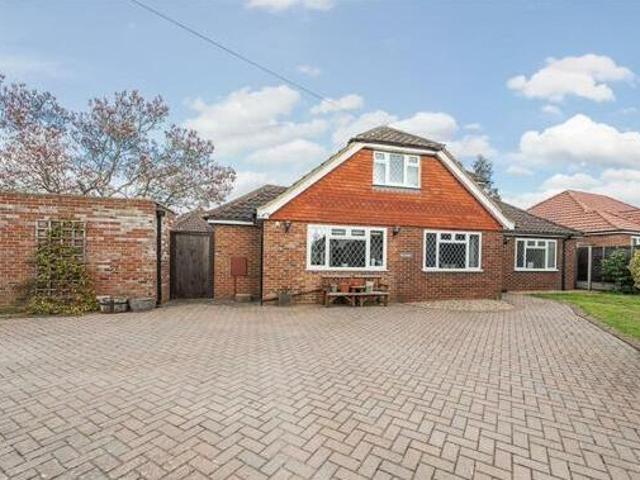 House for sale in Kedleston, East Midlands