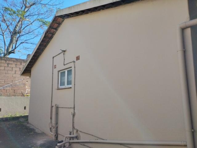 House for sale in Chatsworth, Kwazulu-natal