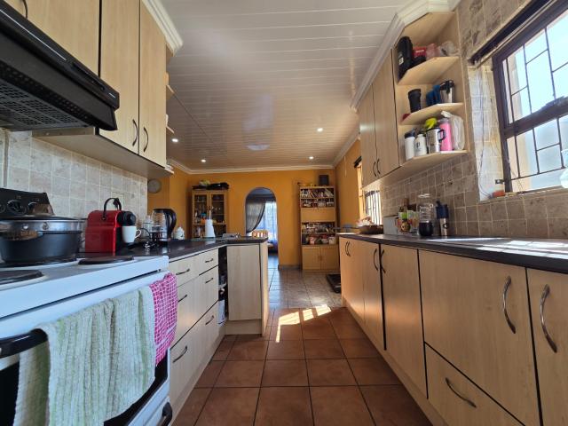 House for sale in Parow, Western Cape