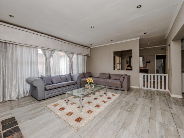 House for sale in Nooitgedacht, Gauteng