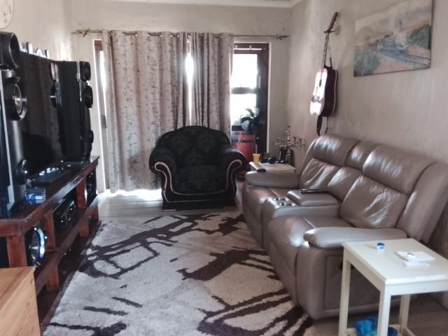 House for sale in Oranjeville, Free State