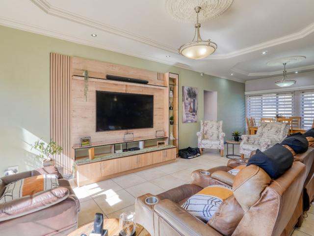 House for sale in Waterkloof, Gauteng