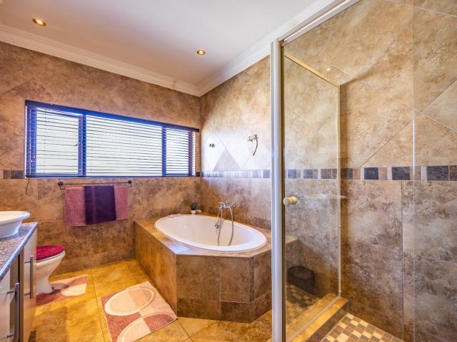 House for sale in Waterkloof, Gauteng