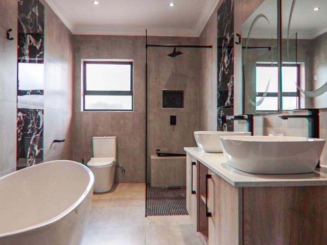 House for sale in Benoni, Gauteng