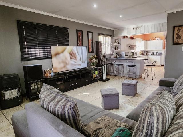 House for sale in Oranjeville, Free State