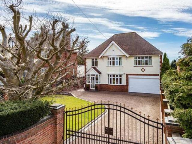 House for sale in Coseley, West Midlands