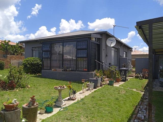 House for sale in Vosloorus, Gauteng