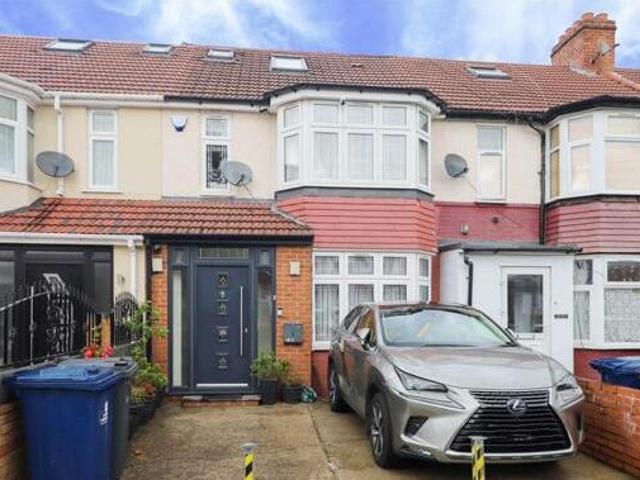 House for sale in Southall, Greater London
