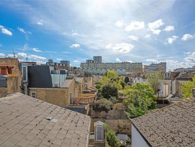 House for sale in Fulham, Sands End