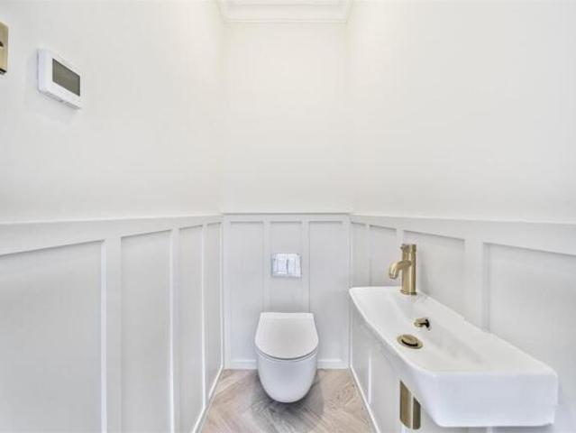 House for sale in Stoke Bishop, Bristol