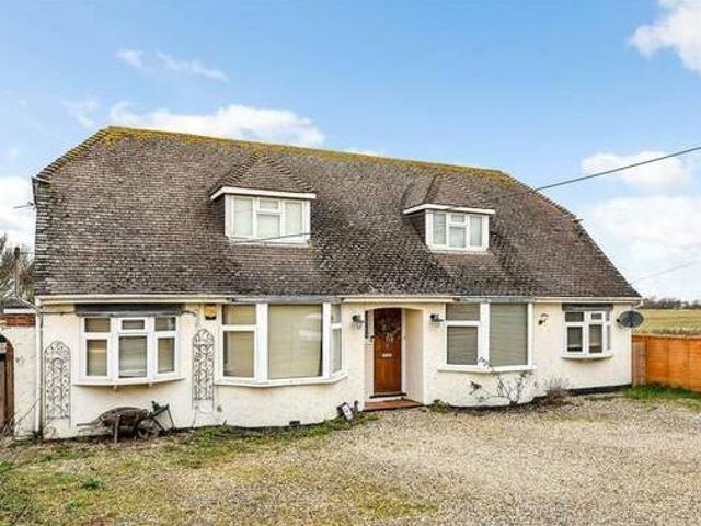 House for rent in West Sussex