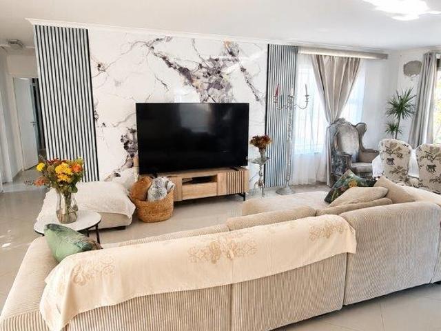 House for sale in Western Cape