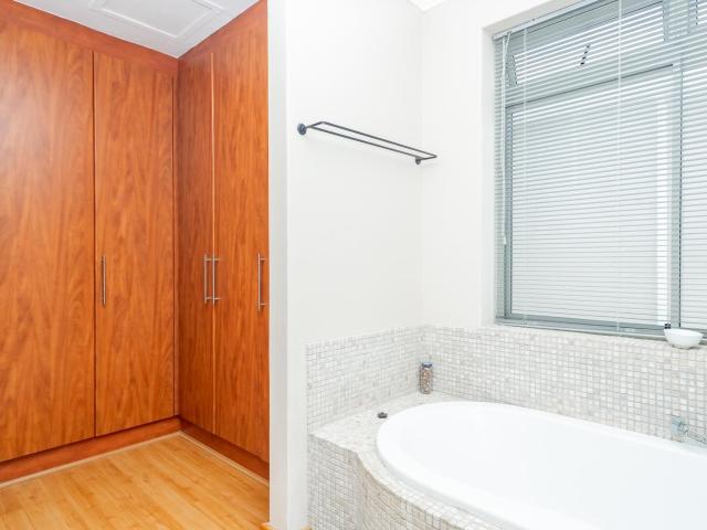 House for sale in Cape Town, Western Cape