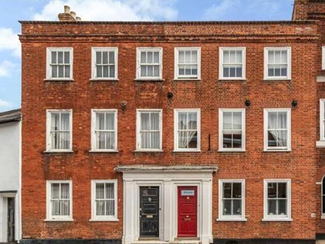 House for sale in Row Town, Surrey