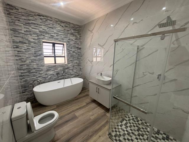 House for sale in West Coast, Riebeeck Valley
