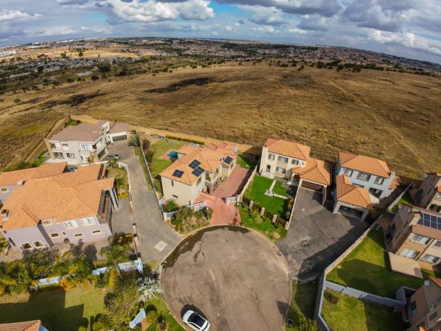 House for sale in Olievenhoutbos, Gauteng