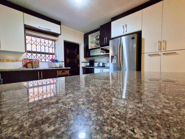 House for sale in Akasia, Gauteng