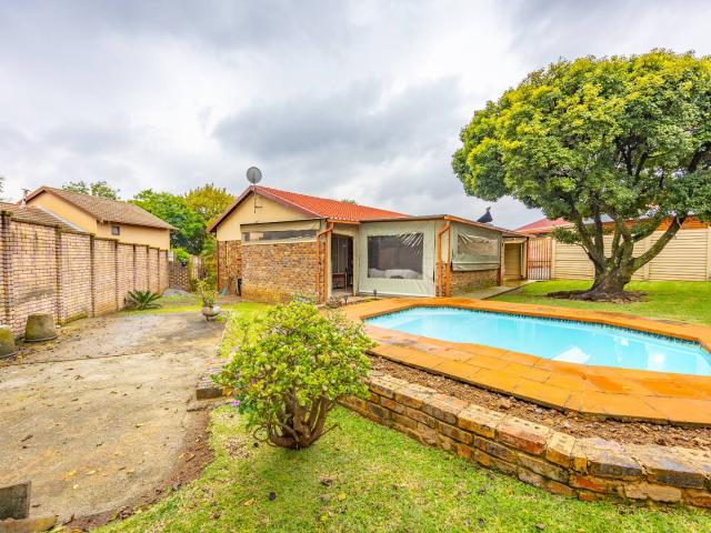 House for sale in The Reeds, Gauteng
