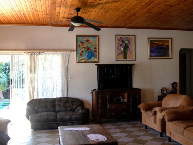 House for sale in Umkomaas, Kwazulu-natal