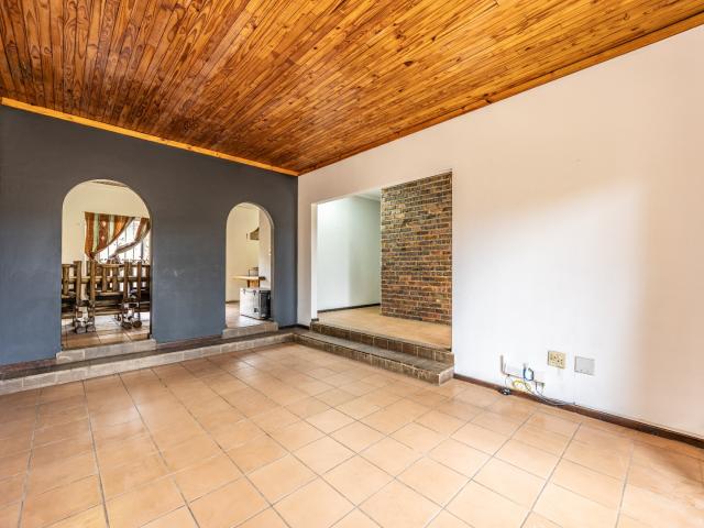 House for sale in Waterkloof, Gauteng