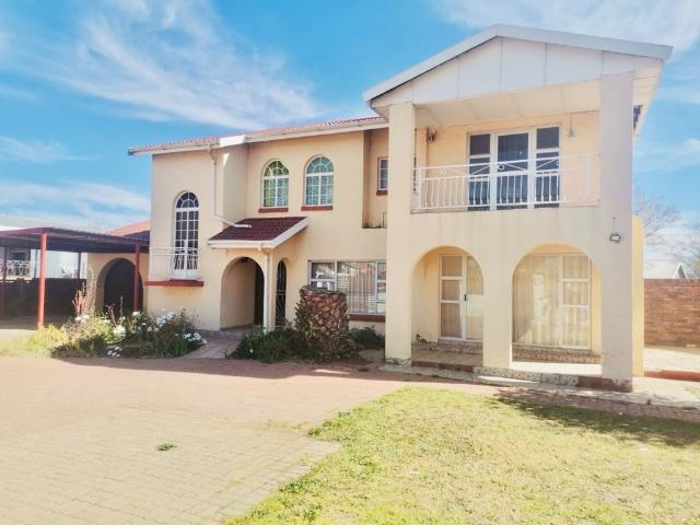 House for sale in Queenstown, Eastern Cape