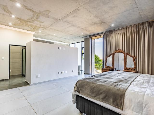 House for sale in Waterkloof, Gauteng