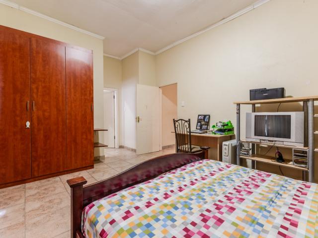 House for sale in Waterkloof, Gauteng