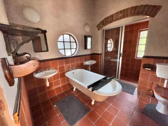 House for sale in Waterkloof, Gauteng
