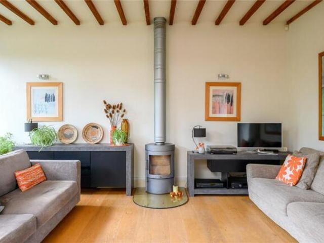 House for sale in Collingham, West Yorkshire