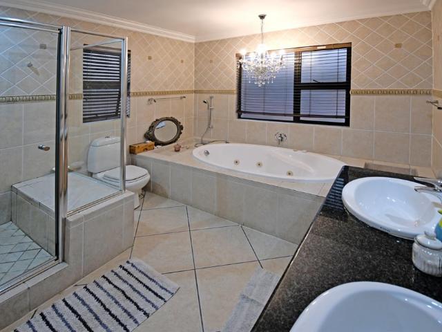 House for sale in Waterkloof, Gauteng