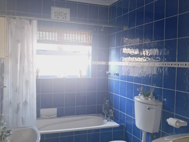 House for sale in Mitchells Plain, Western Cape